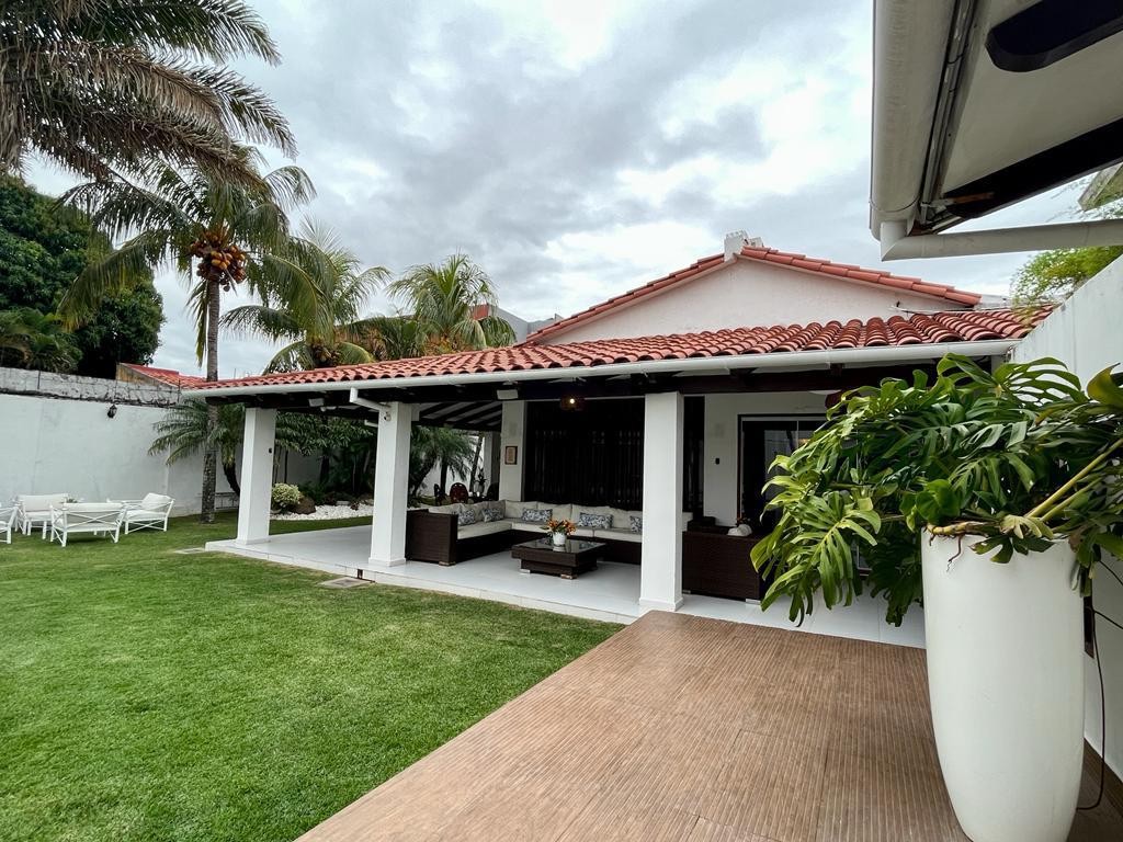 Casa en VentaZONA SANTOS DUMONT 2DO ANILLO 6 dormitorios 4 baños 4 parqueos Foto 10