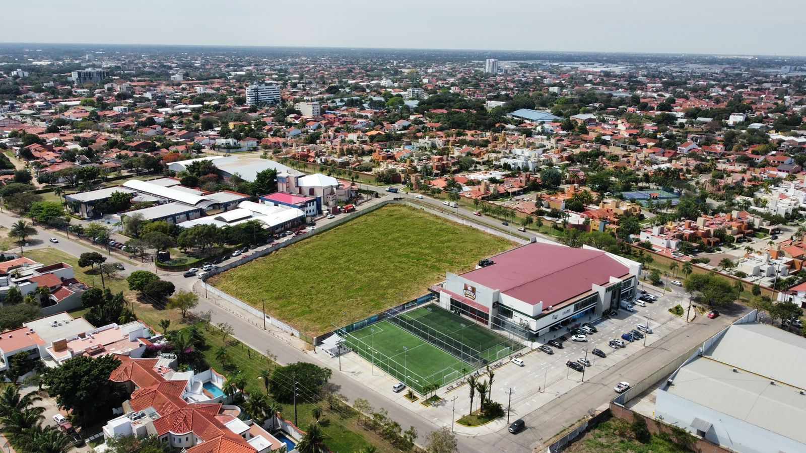 Terreno TERRENO SOBRE AV PROLONGACIÓN BENI, LADO DEL FIDALGA/ SE VENDE TAMBIEN PARCELADO  Foto 7
