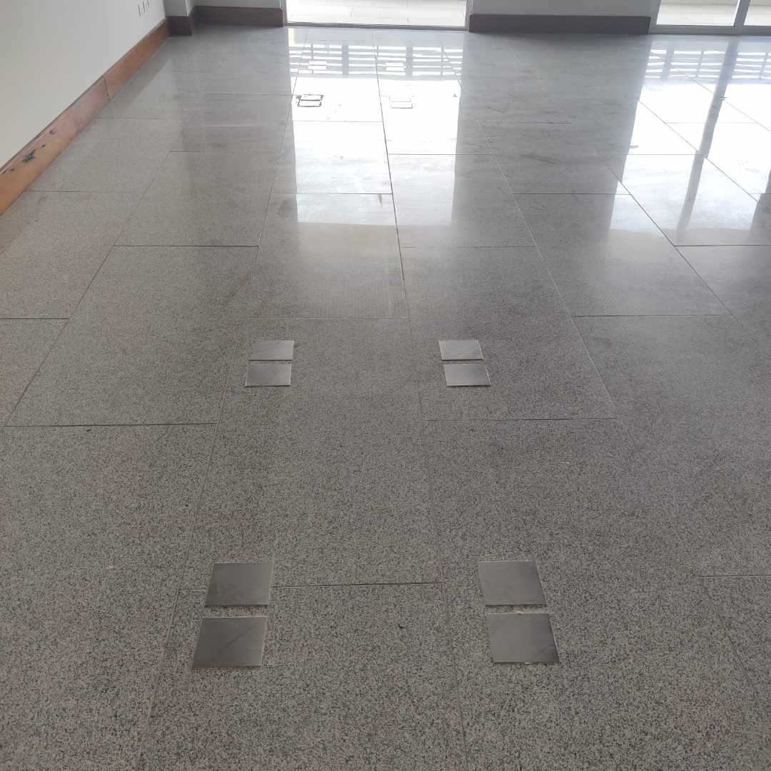 Oficina en AlquilerEQUIPETROL CALLE LOS LIRIOS ESQUINA FLAMBOYANOS 10 dormitorios 6 baños  Foto 10