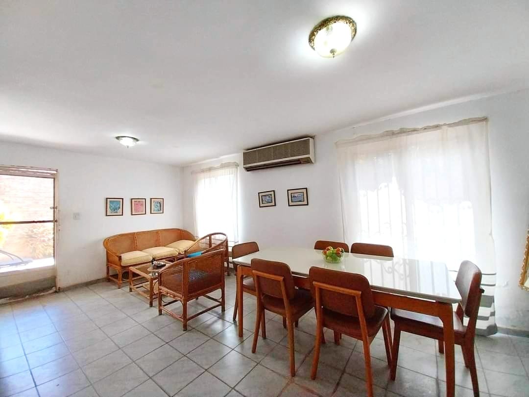 Casa en Venta📍𝙐𝘽𝙄𝘾𝘼𝘾𝙄O𝙉: ZONA EL QUIOR 3 dormitorios 2 baños 4 parqueos Foto 3