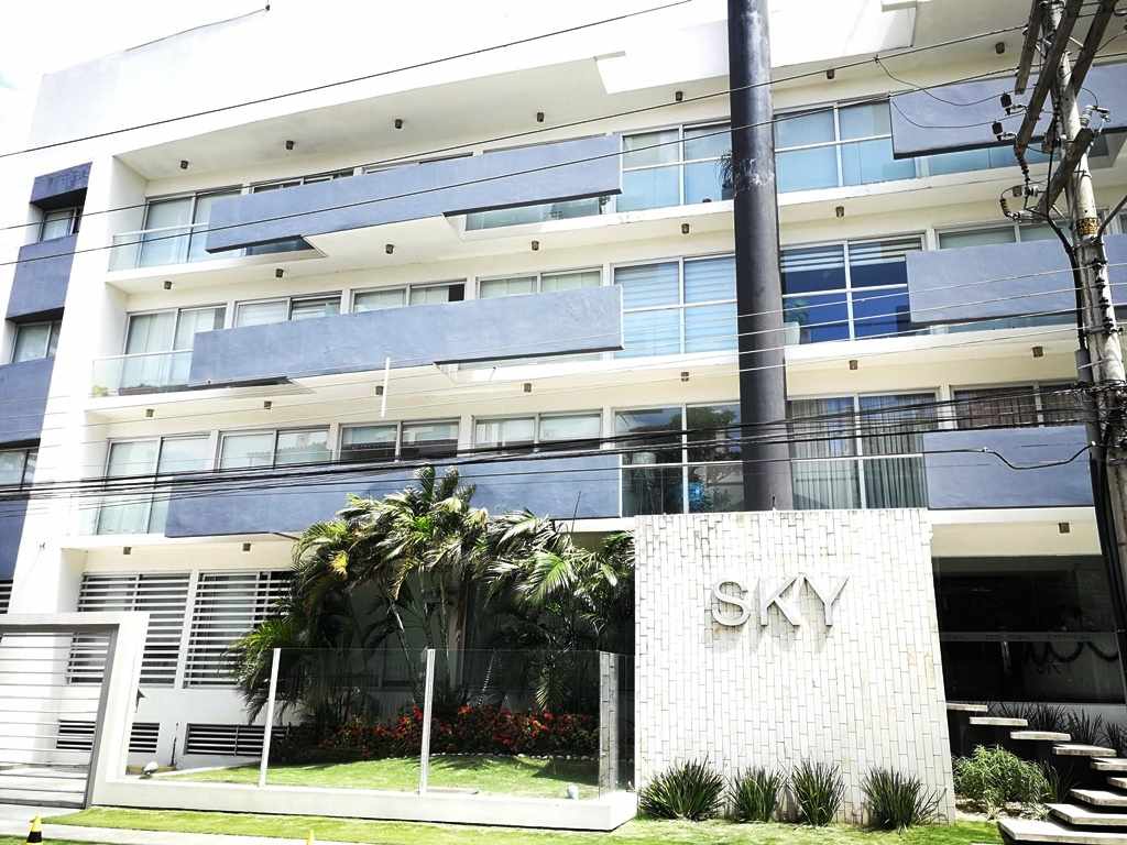 Departamento en AlquilerEdificio Sky, Calle J Equipetrol Norte Foto 1
