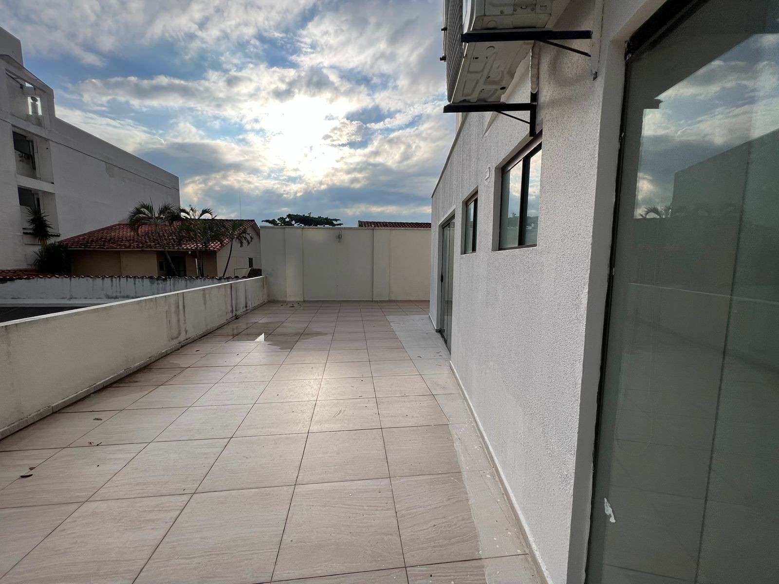 Departamento Zona central Calle tarija esquina Irla zona parque Urbano Foto 3