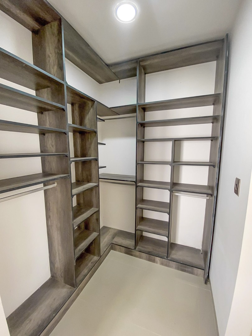 Casa en Venta<b>CASA EN VENTA EN EL URUBÓ - CONDOMINIO SANTA CRUZ DE LA COLINA</b> 4 dormitorios 4 baños 2 parqueos Foto 12