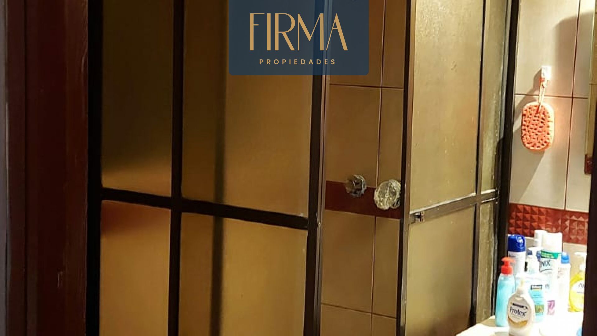 Departamento en Miraflores en La Paz 3 dormitorios 2 baños  Foto 2