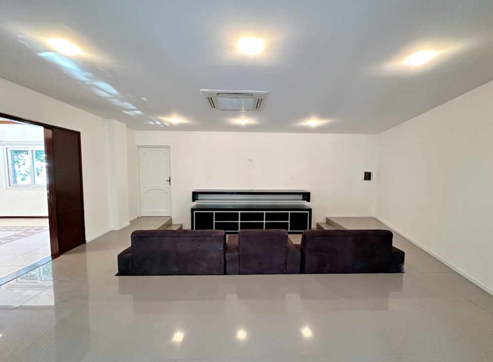 Casa 6to Anillo, Zona Norte, Urbanización Ciudad Jardín, calle Los Tulipanes Foto 16