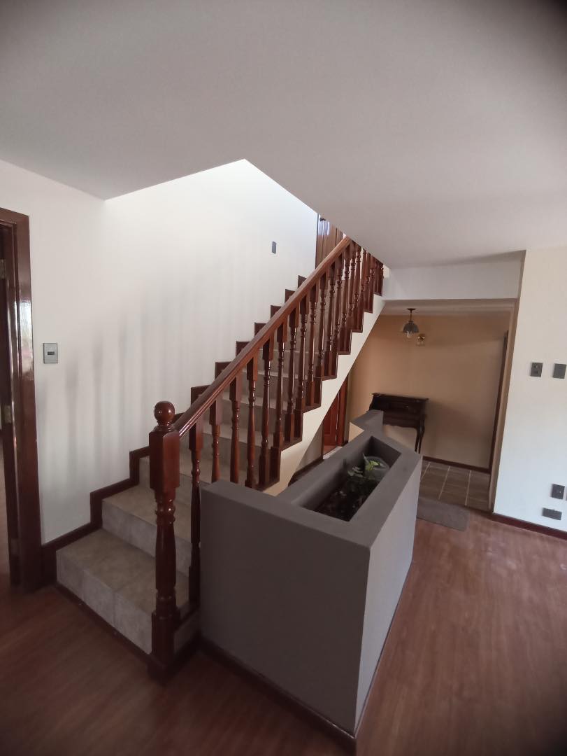 Casa en AlquilerACHUMANI  4 dormitorios 7 baños 2 parqueos Foto 26