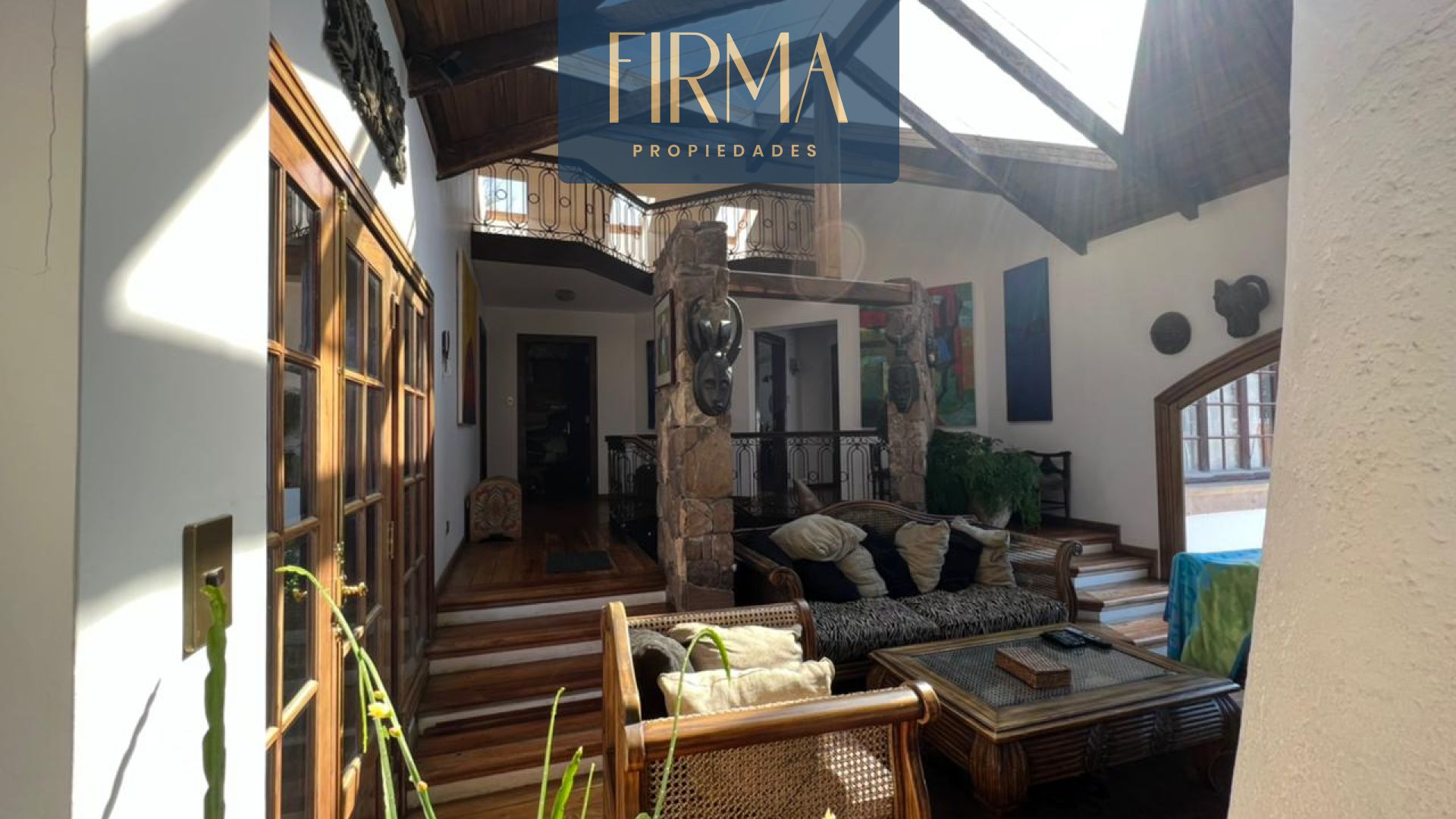 Casa en Achumani en La Paz 4 dormitorios 7 baños 5 parqueos Foto 16