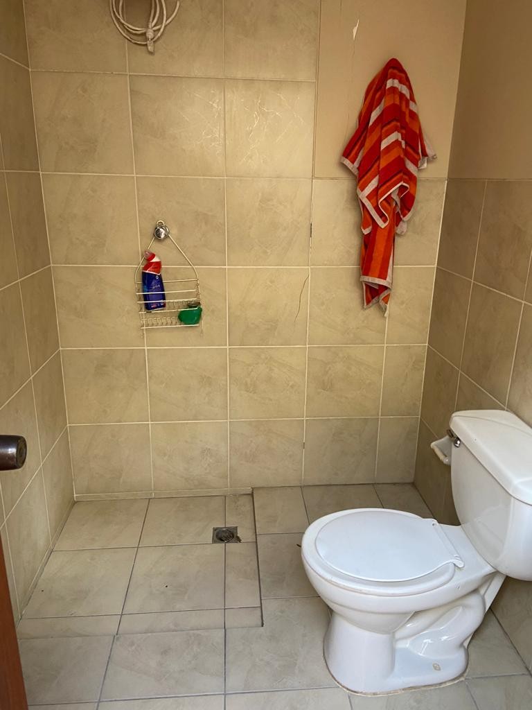 Casa en La Florida en La Paz 3 dormitorios 3 baños 2 parqueos Foto 25