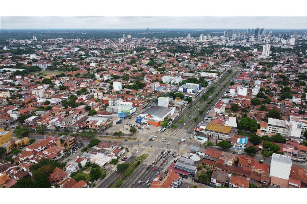 Edificio Avenida 26 de febrero - Segundo anillo a una cuadra Av. Piraí Foto 22