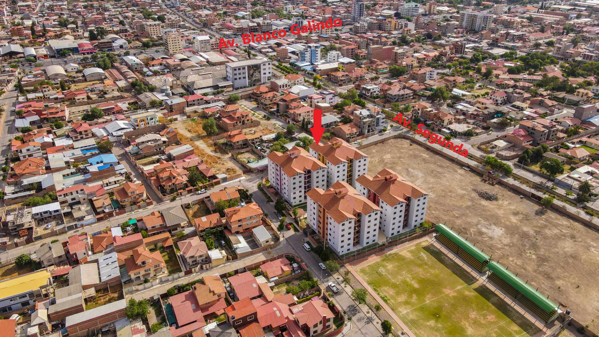 Departamento en VentaCondominio Juan Pablo II Fase I, Inmediaciones Av. D´orbigny y Segunda Km 4 A Quillacollo 3 dormitorios 3 baños 1 parqueos Foto 2