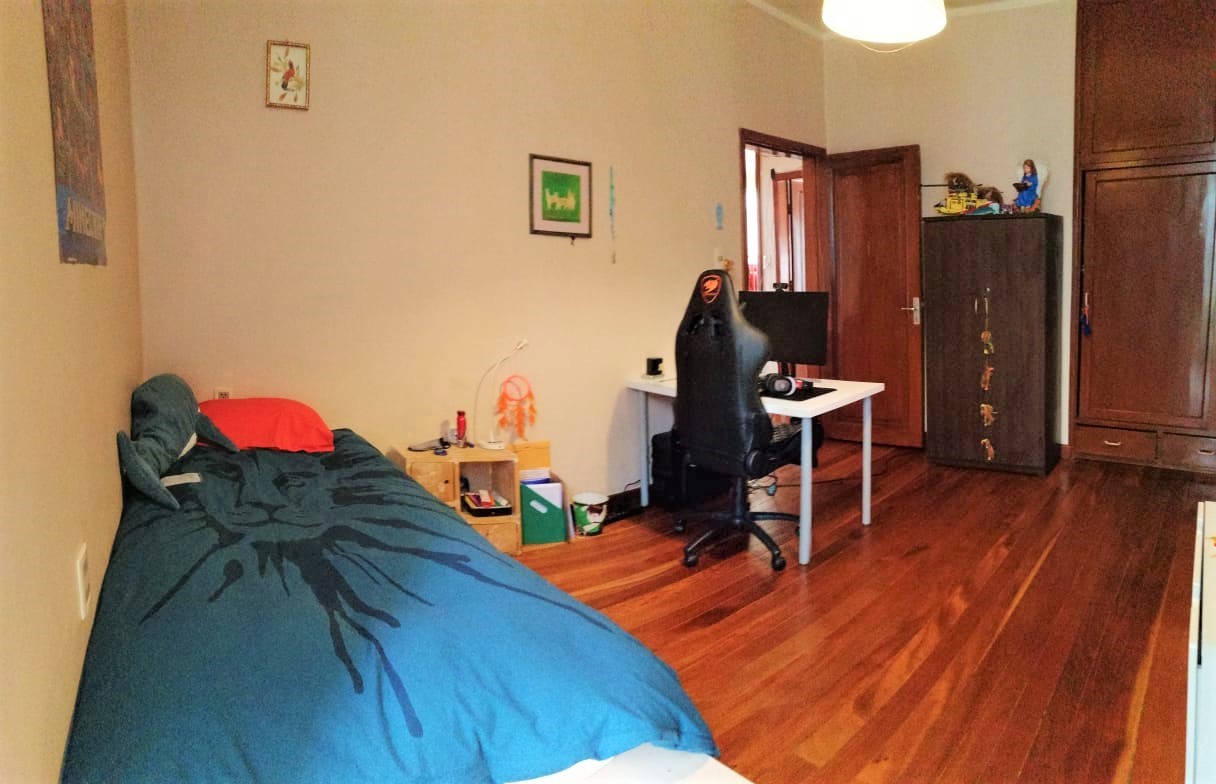 Oficina en Calacoto en La Paz 4 dormitorios 3 baños 5 parqueos Foto 12