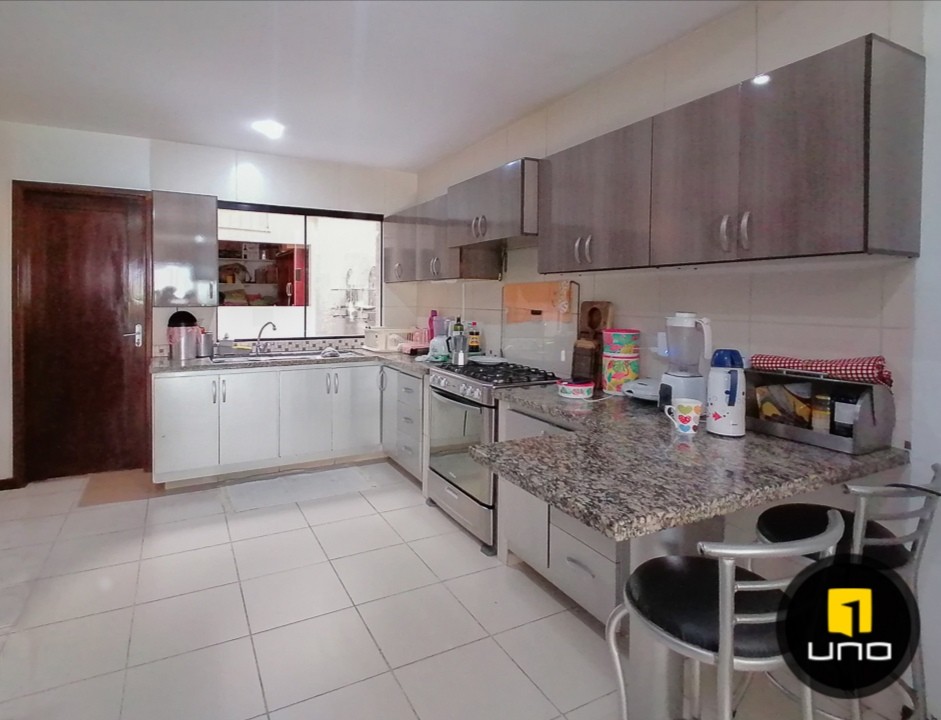 Casa CONDOMINIO CIUDAD JARDIN - 6TO ANILLO AV. BANZER Foto 10