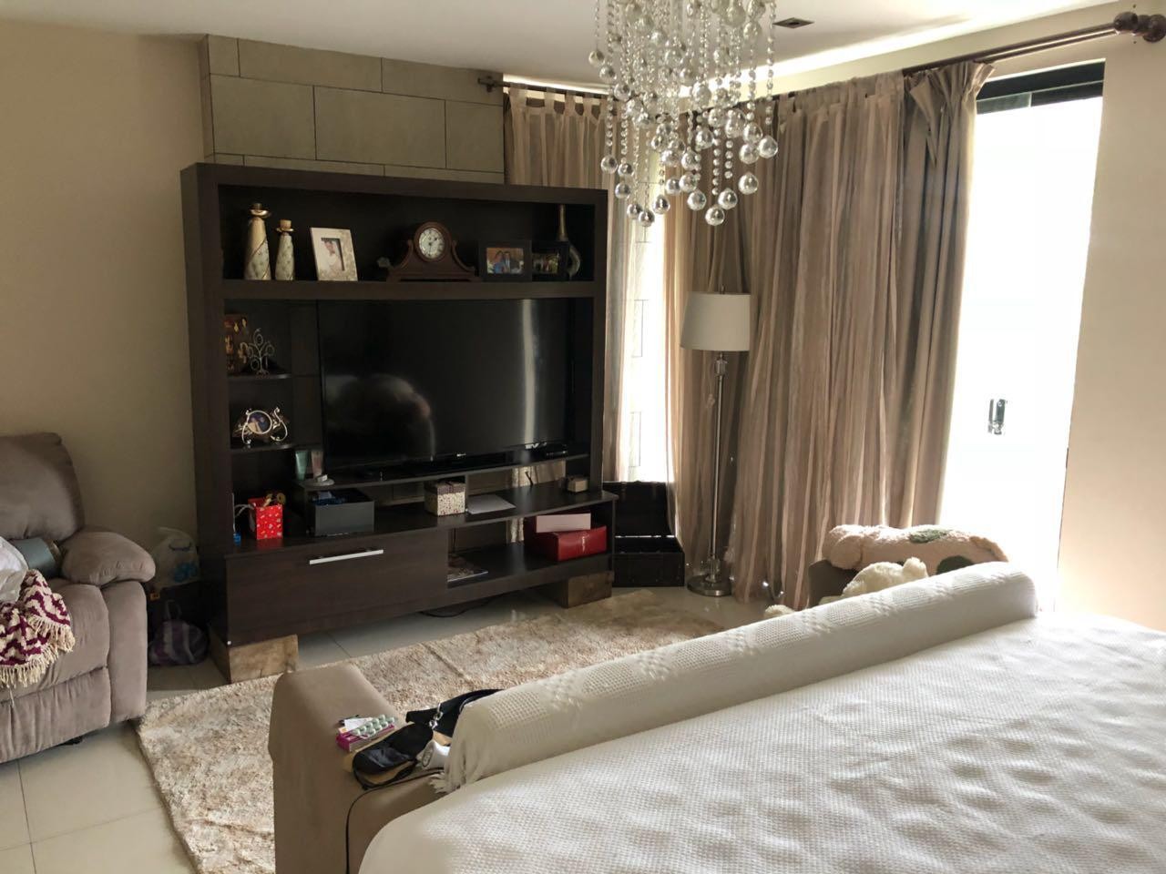 Casa en AlquilerBELLA CASA AMOBLADA EN ALQUILER Foto 5