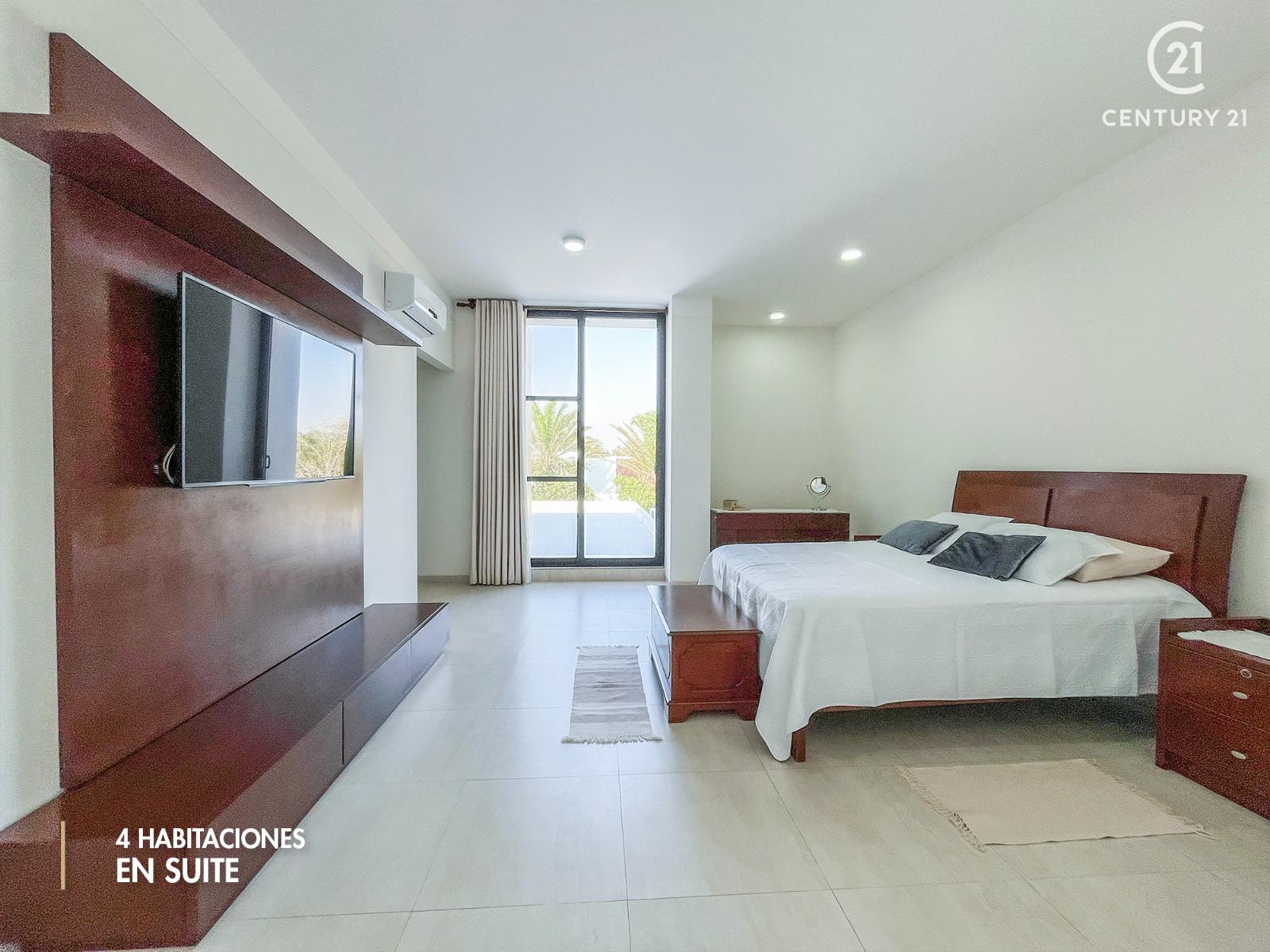 Casa en Urubó en Santa Cruz de la Sierra 4 dormitorios 6 baños 4 parqueos Foto 15