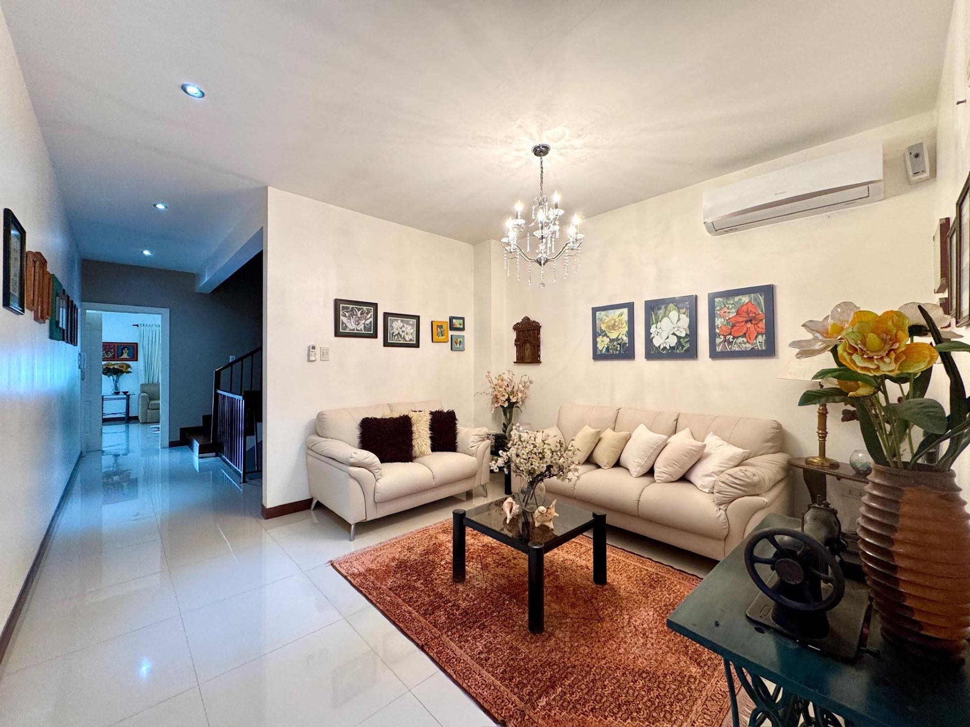 Casa en Entre 4to y 5to anillo Oeste en Santa Cruz de la Sierra 3 dormitorios 4 baños 3 parqueos Foto 17