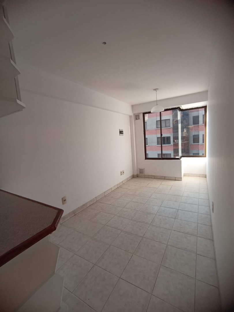 Departamento en Cota Cota en La Paz 3 dormitorios 4 baños 1 parqueos Foto 7