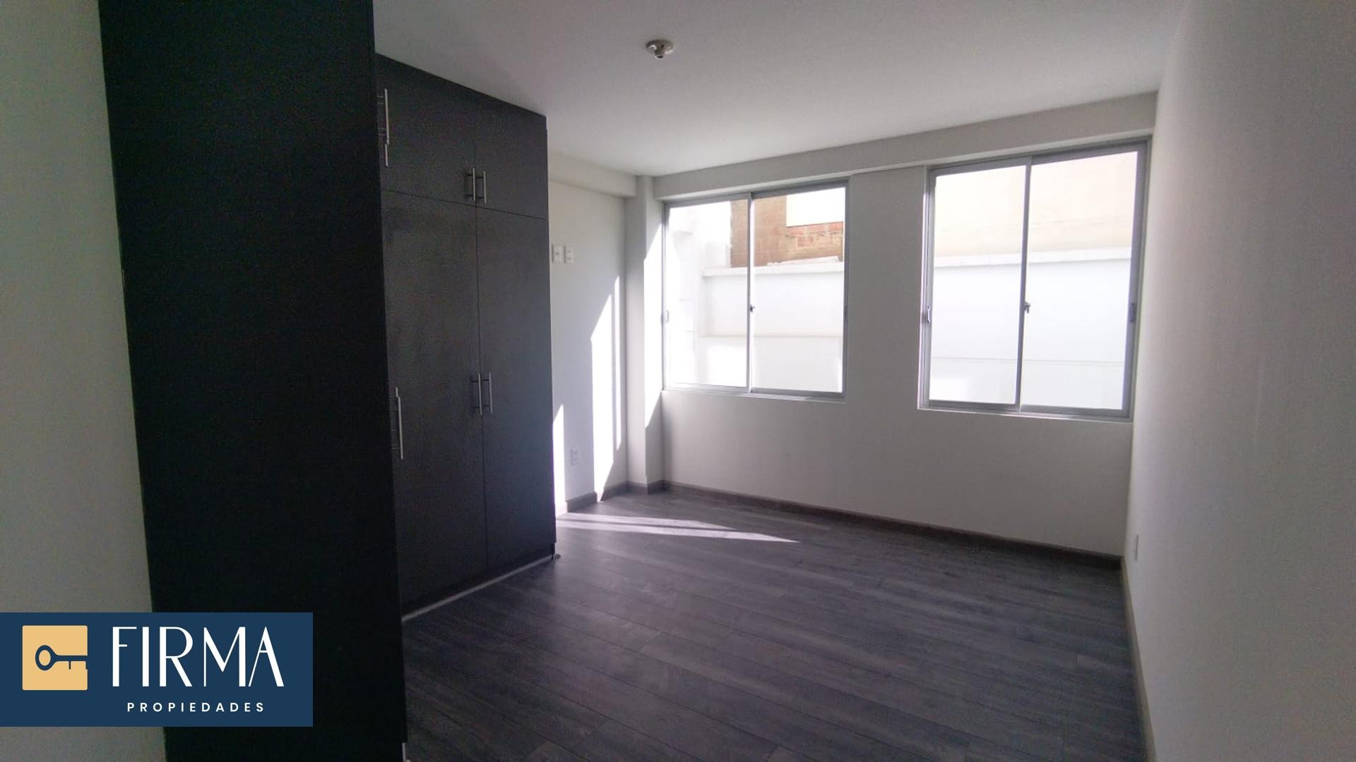 Departamento en VentaDEPARTAMENTO EN VENTA EN ACHUMANI CON TERRAZA PRIVADA 2 dormitorios 2 baños 1 parqueos Foto 7