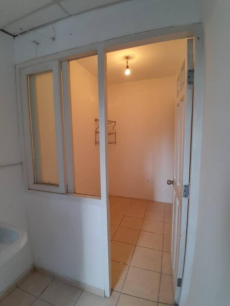 Departamento Av. Beni entre primer y segundo anillo Foto 3