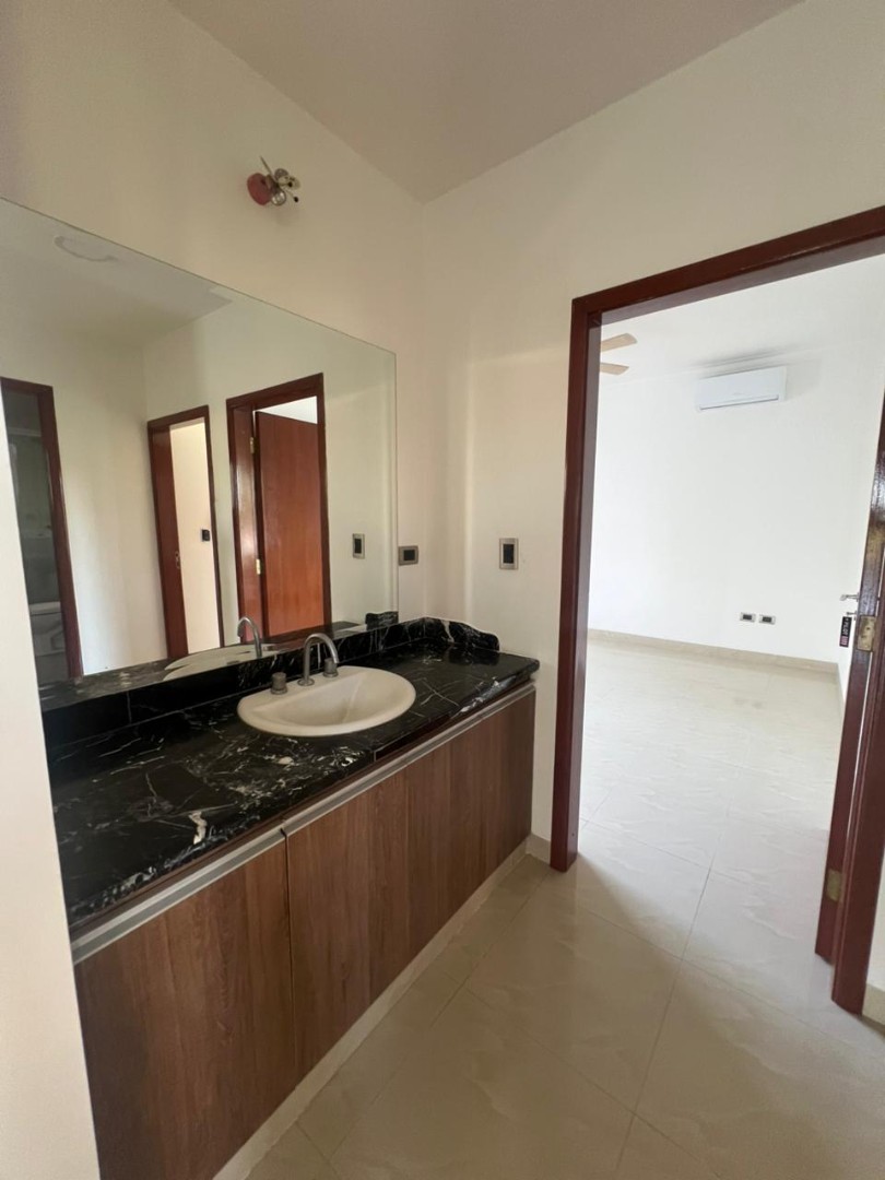 En Alquiler a Bs 15,000 Foto 17