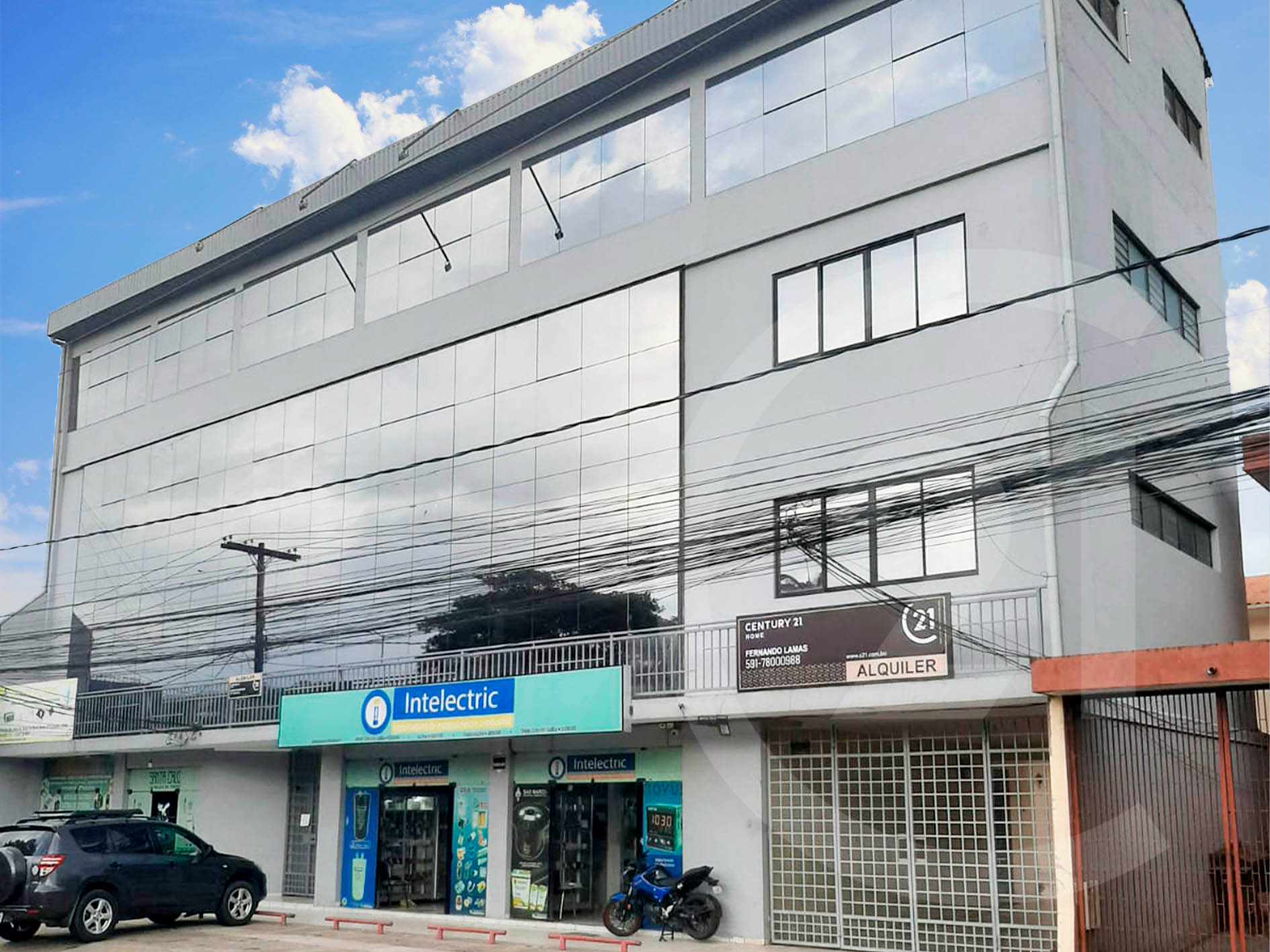 Edificio en AlquilerSobre el 2do anillo, entre Avenida Suarez Arana y Melchor Pinto 1 dormitorios 1 baños  Foto 2