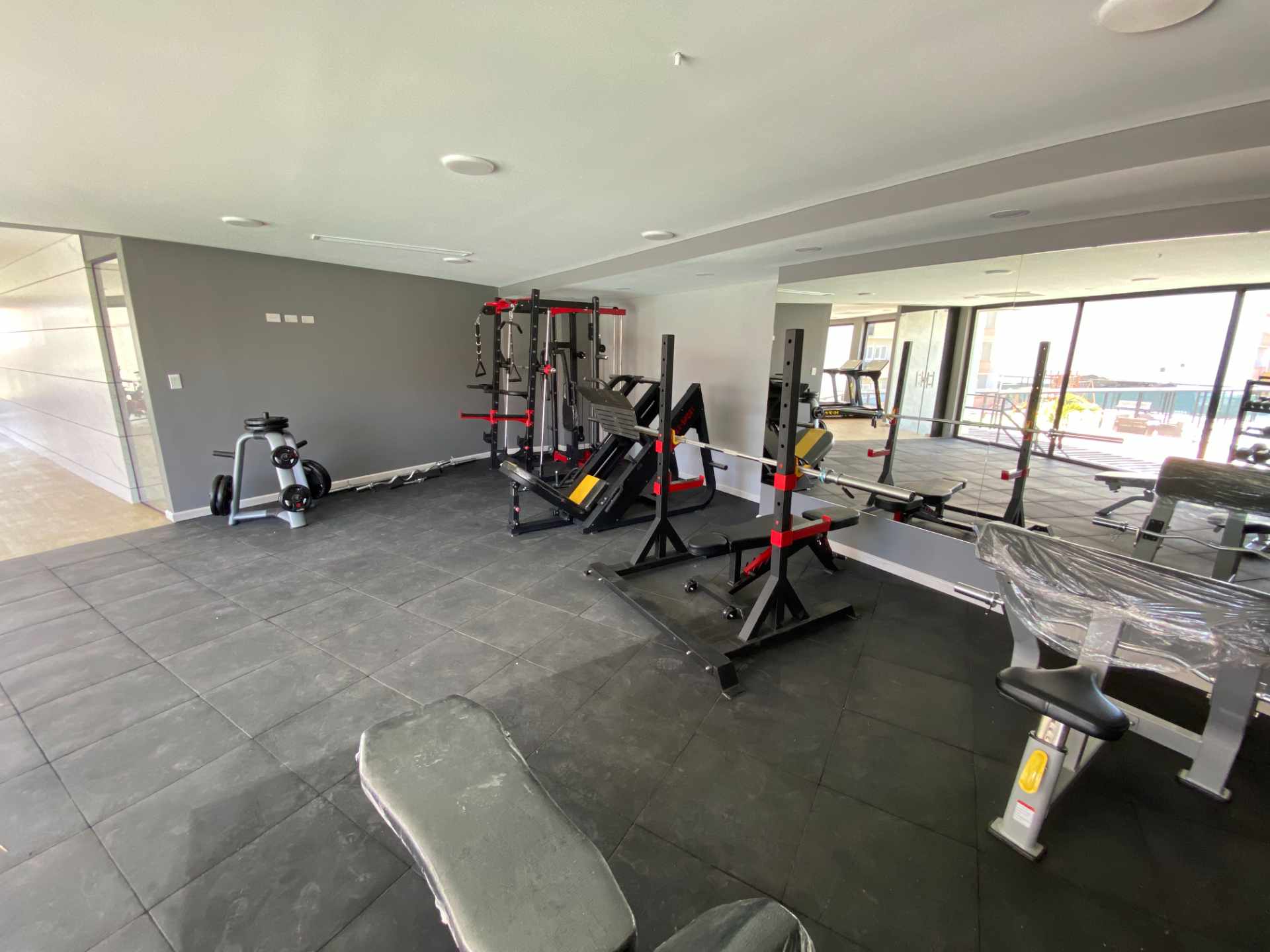 Departamento en VentaEdificio Triii, Zona Norte (Remanso) Av. Canal Pedro Velez entre 7mo y 8vo anillo. Foto 17