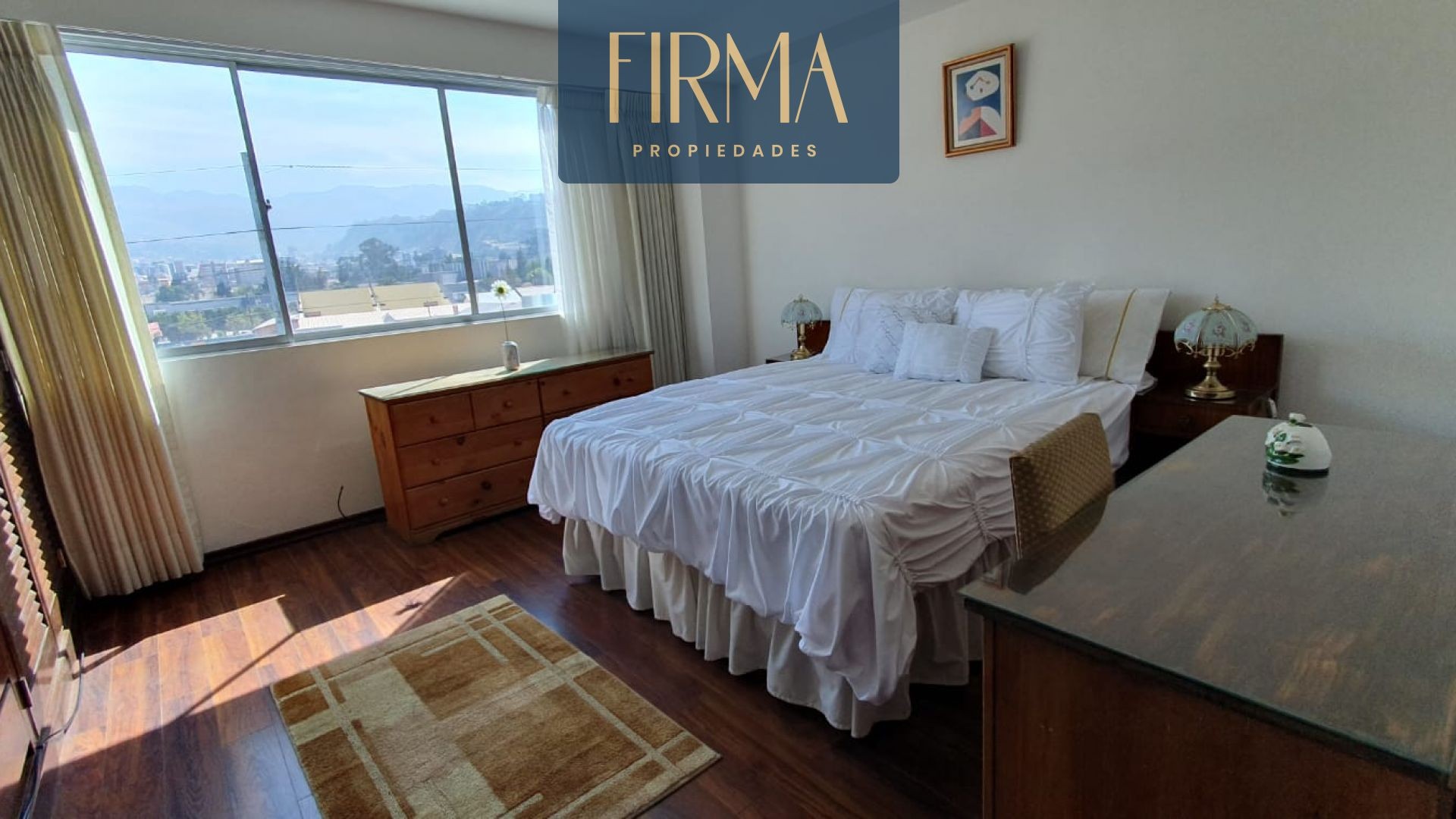 Departamento en AlquilerDEPARTAMENTO EN ALQUILER, CALACOTO 3 dormitorios 4 baños 1 parqueos Foto 4