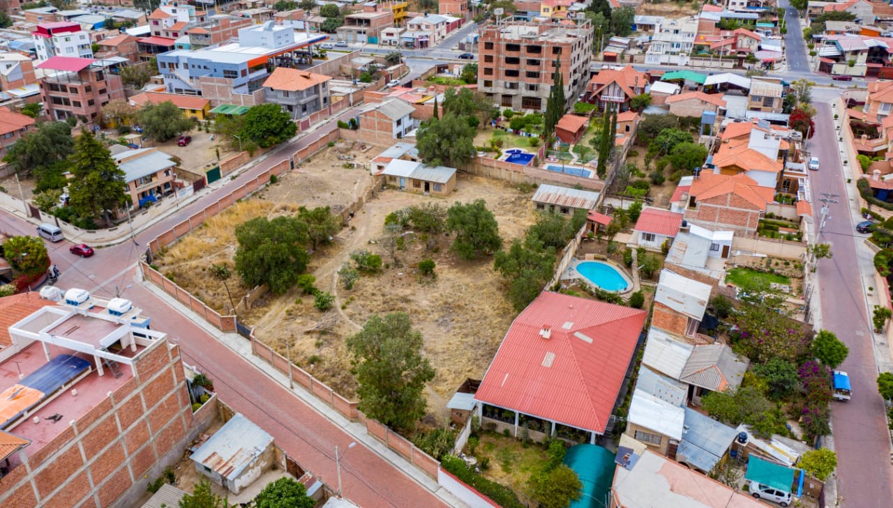 Terreno en VentaTiquipaya Ciudad del Niño    Foto 4