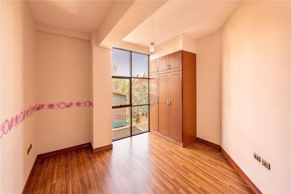 Departamento S/n Av. America Oeste Final - casi Esq. calle Thunupa - Oeste - Cochabamba Foto 7