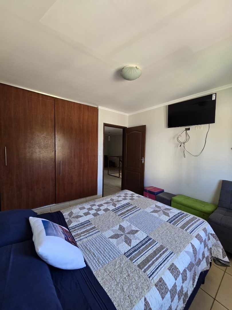 Casa en VentaCASA EN VENTA –CONDOMINIO VERSALLES
📍 Zona Norte, Km 8½ – Carretera al Norte, Santa Cruz de la Sierra Foto 12