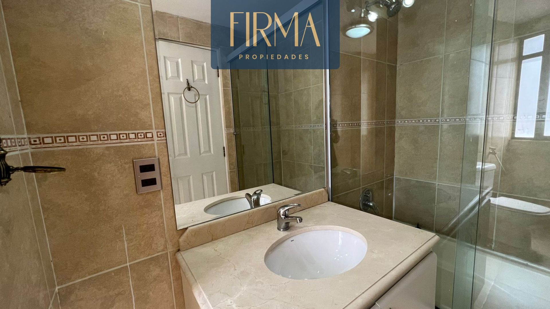 Departamento en AlquilerCALACOTO CALLE 16 3 dormitorios 3 baños 1 parqueos Foto 2