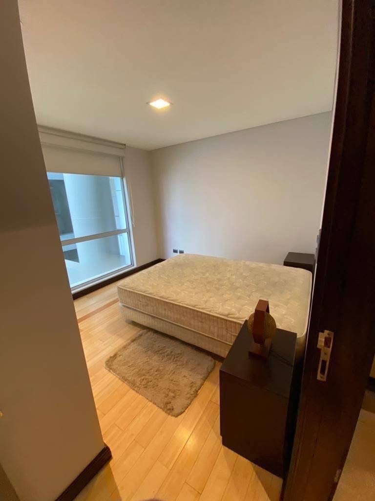 Departamento en AlquilerCALACOTO AV.BALLIVIAN 3 dormitorios 3 baños 1 parqueos Foto 9