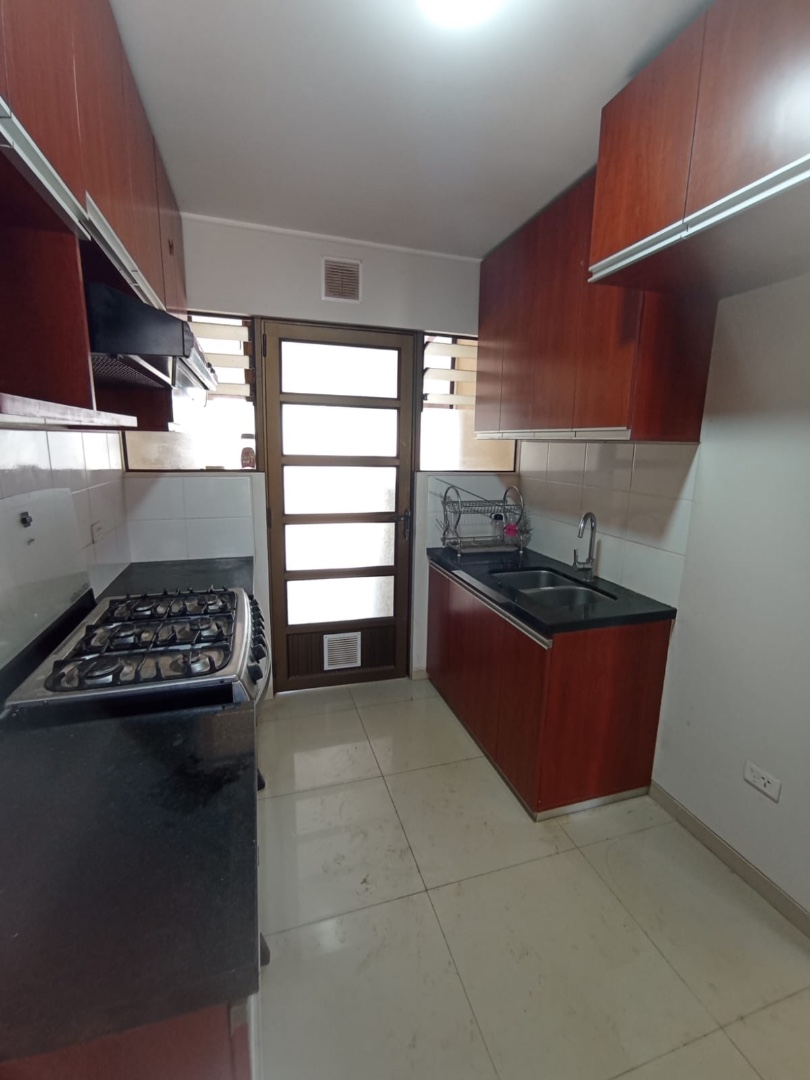 En Alquiler a Bs 4,000 Foto 8