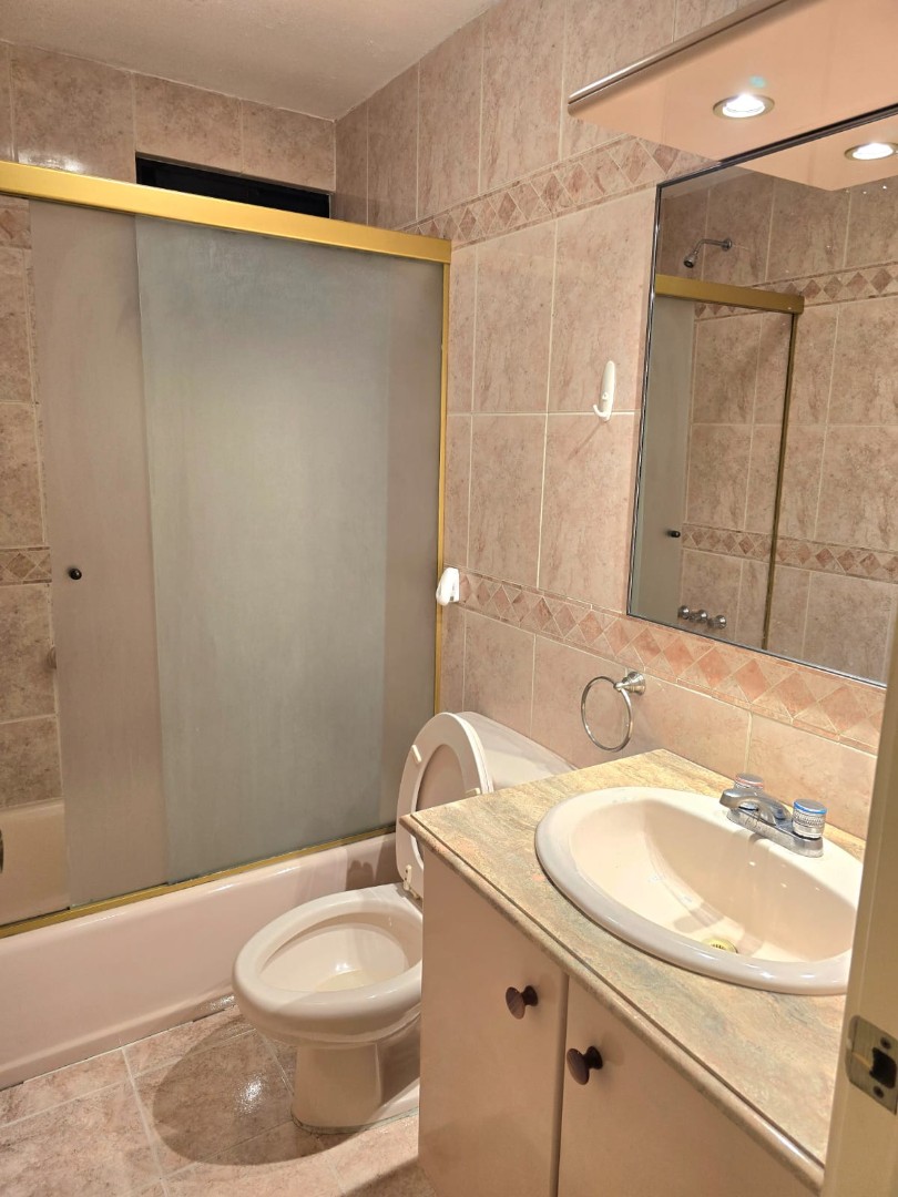 Departamento en AlquilerDEPARTAMENTO EN ALQUILER AV. ARCE - SIN MUEBLES 3 dormitorios 3 baños 1 parqueos Foto 5