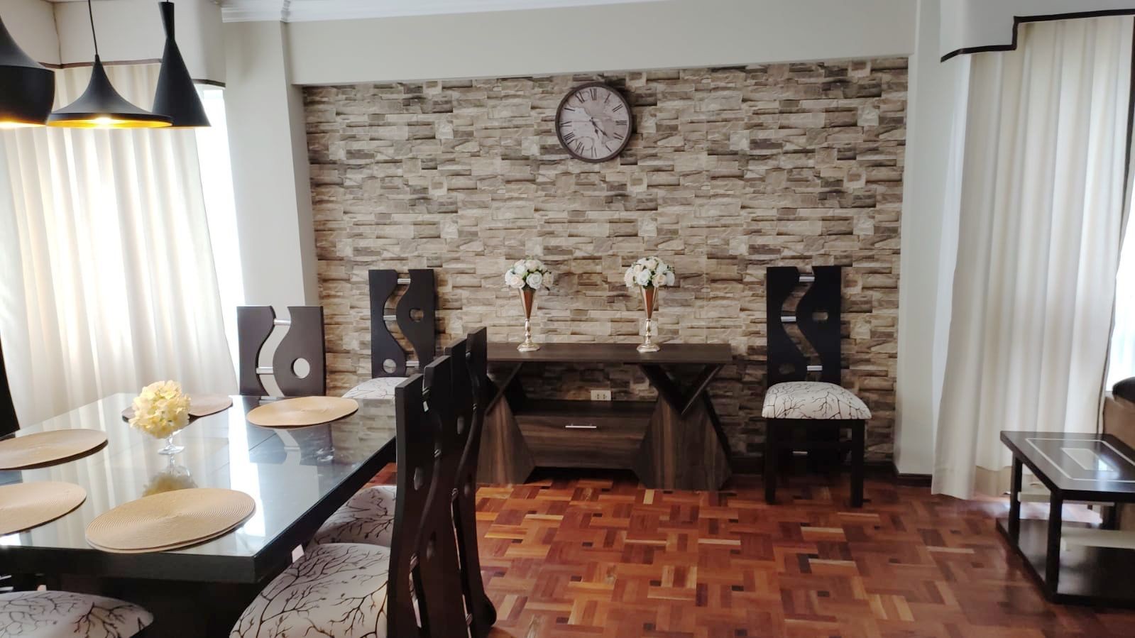 Departamento Sopocachi, Av. Arce excelente ubicación  Foto 8