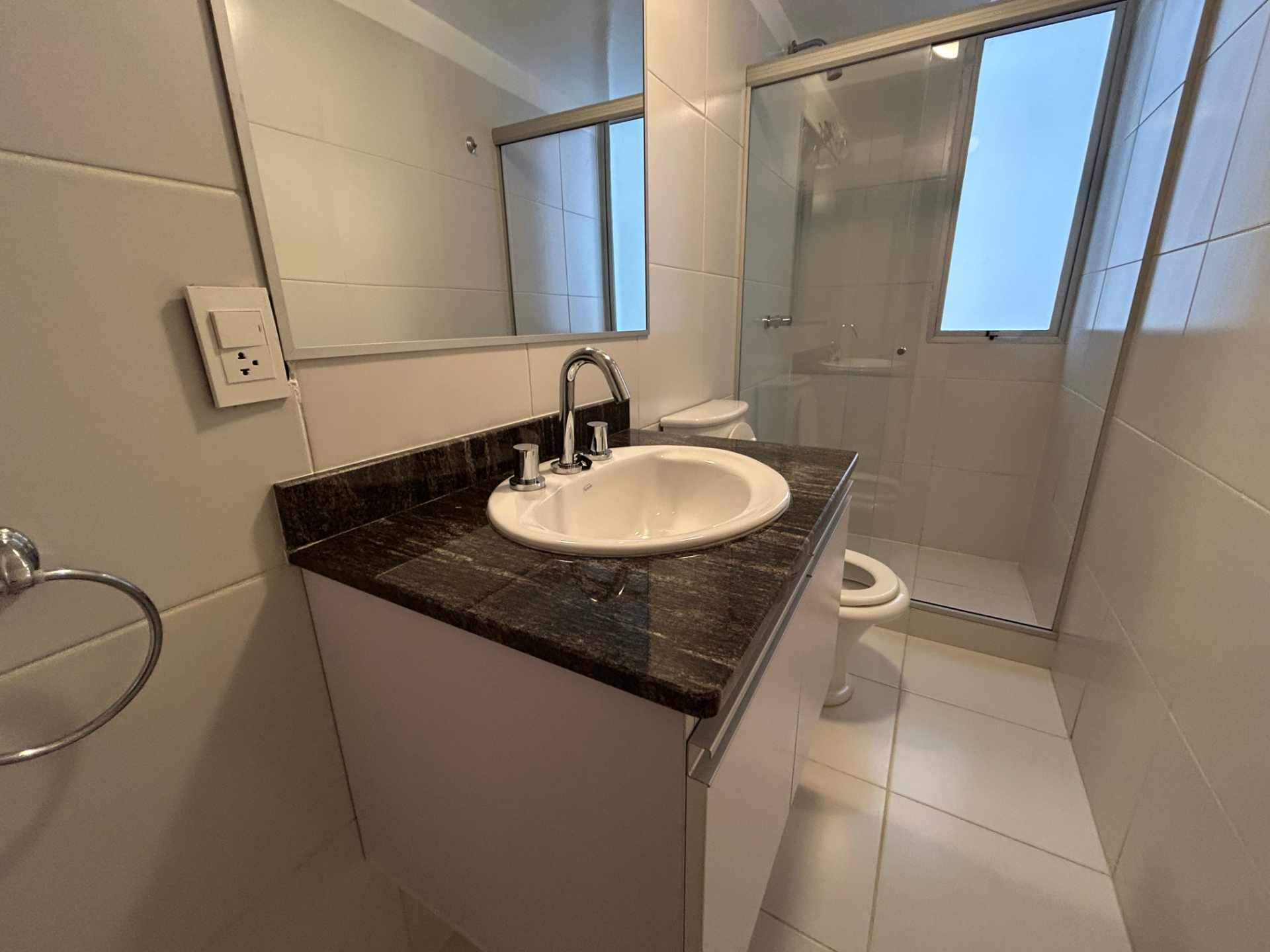 Departamento en VentaDEPARTAMENTO EN VENTA DE 2 DORMITORIOS EN ACHUMANI (SECTOR ASILO) 2 dormitorios 2 baños 1 parqueos Foto 15