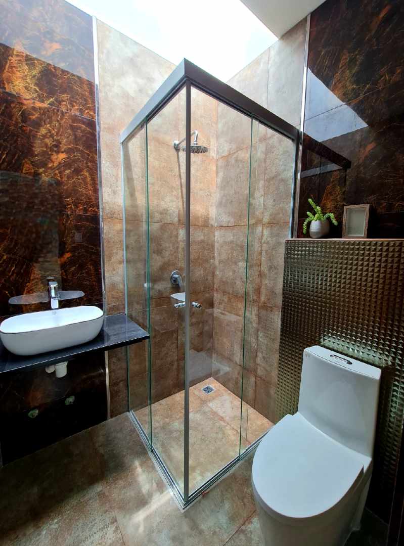 Casa en VentaPRE-VENTA ...Lindas!
CASAS EN ZONA NORTE
Km 8½ (entre 8vo y 9no anillo)
 Foto 7