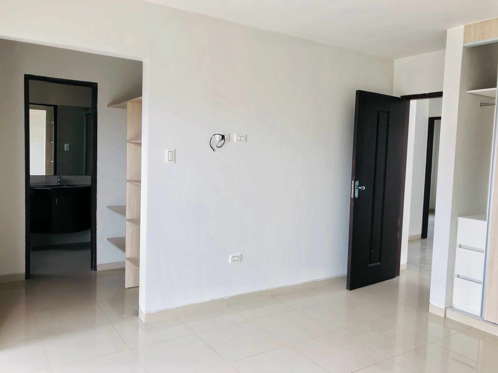 Casa en VentaCasa dentro de Condominio Zona Este  3 dormitorios 3 baños 2 parqueos Foto 13