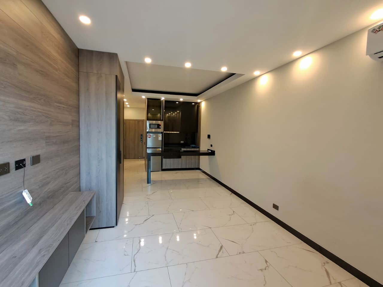 Departamento en AlquilerSKY LUXIA Monoambiente en alquiler  1 dormitorios 1 baños  Foto 2