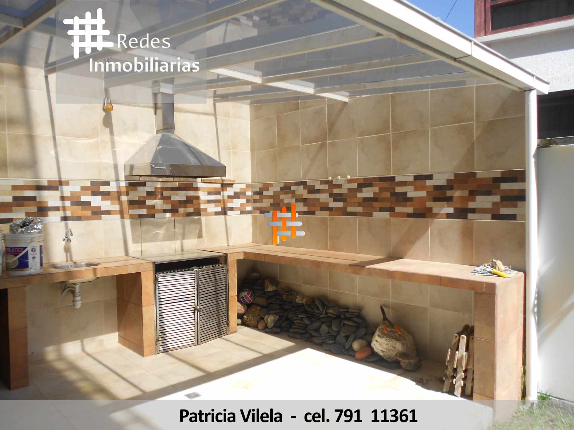 Casa en Achumani en La Paz 4 dormitorios 5 baños 2 parqueos Foto 4