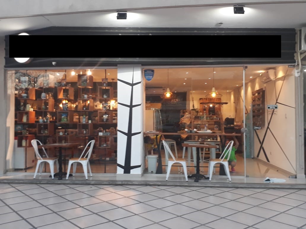 Local comercial en AlquilerLOCAL sobre Av. Alemania, Entre 2do y 3er Anillo  Foto 2