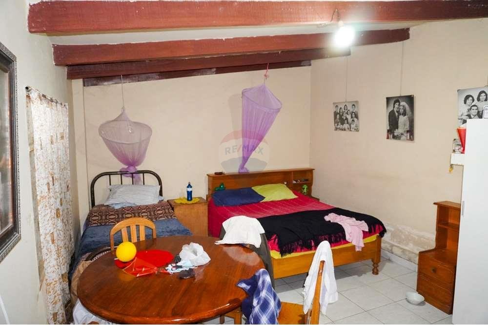 Departamento en La Chimba en Cochabamba 4 dormitorios 2 baños 4 parqueos Foto 24