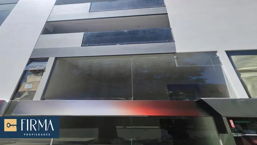 Local comercial Calle 2 de Obrajes Foto 3