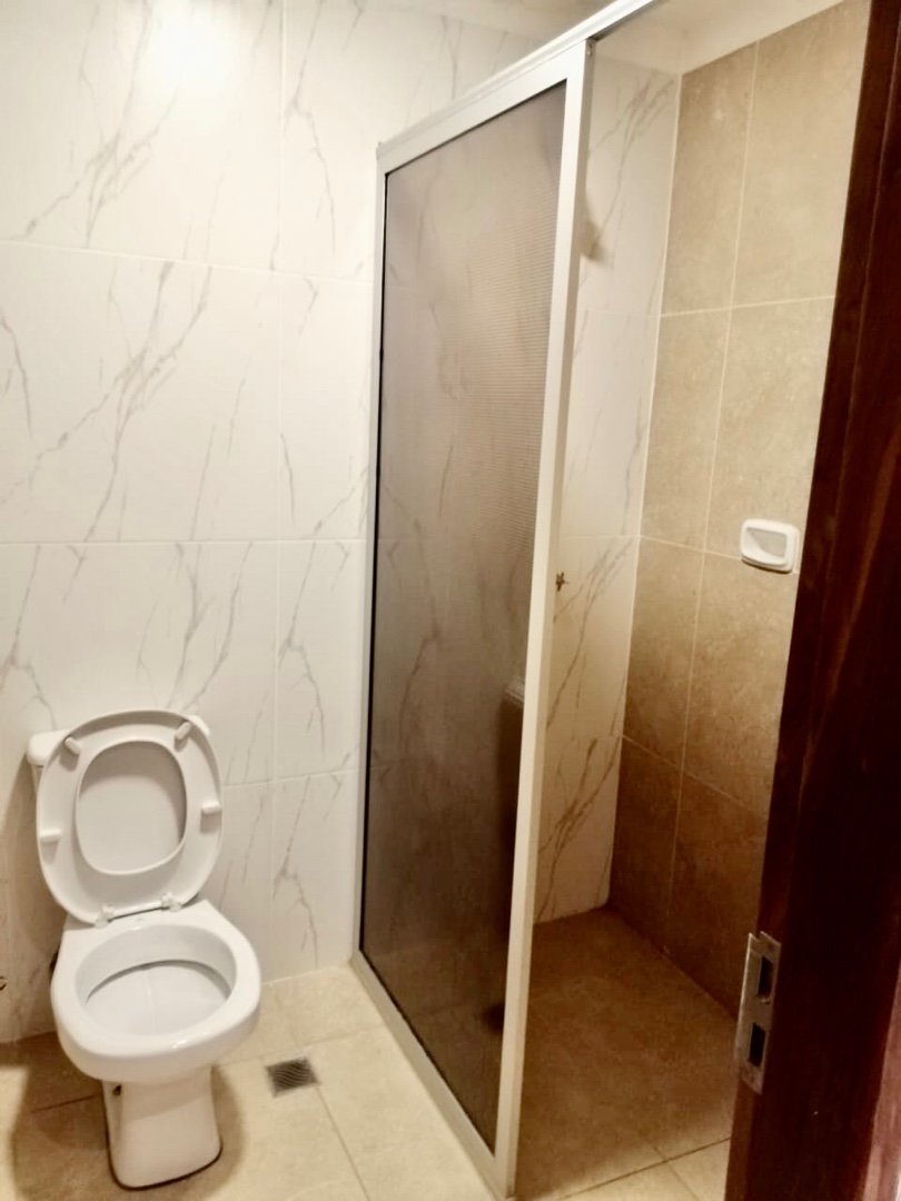 En Alquiler a $us 320 Foto 4