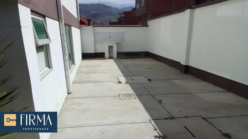 Casa en AlquilerUrbanización Los Rosales Zona de Achumani  Foto 19