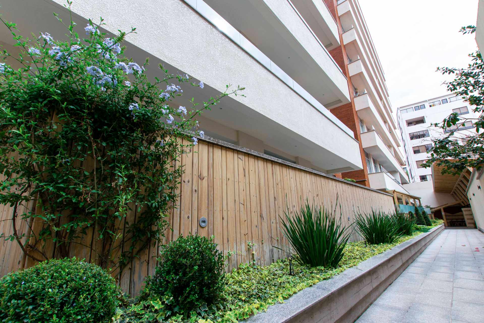 Departamento en AlquilerParque Fidel Anze. Edif. Terrazas de Aranjuez Norte 3 dormitorios 3 baños 1 parqueos Foto 6