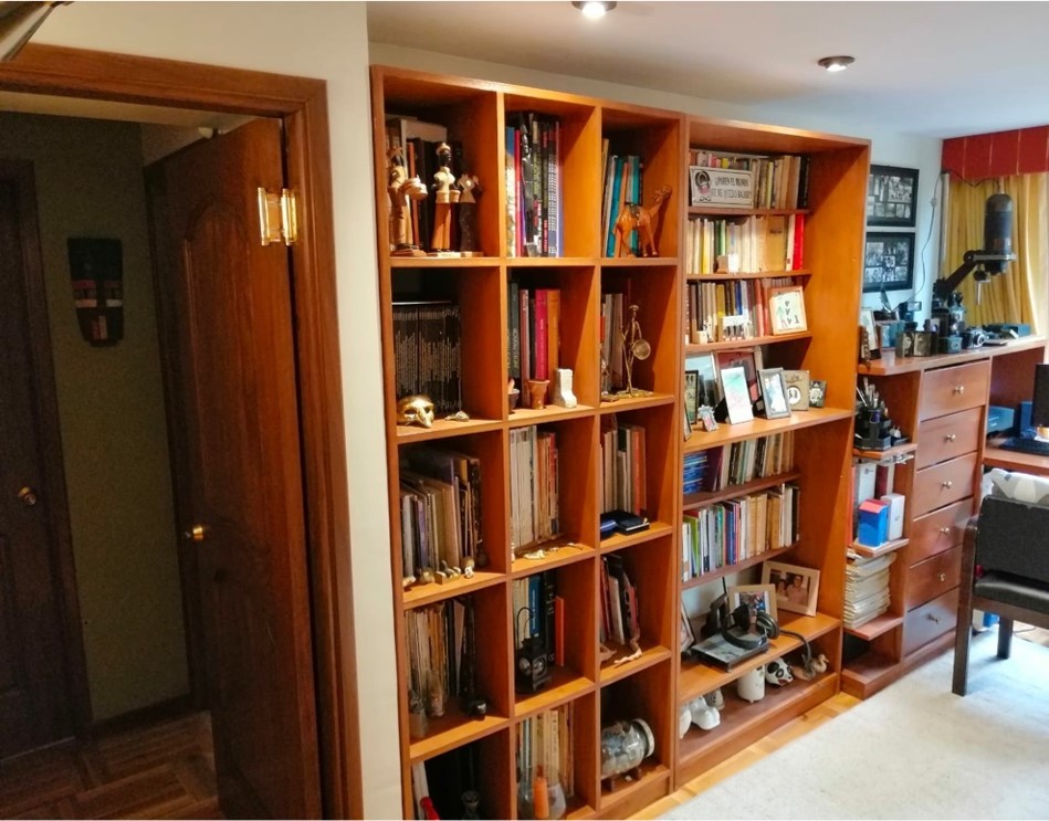 Departamento en VentaAchumani lado del Hipermaxi 3 dormitorios 4 baños 1 parqueos Foto 20