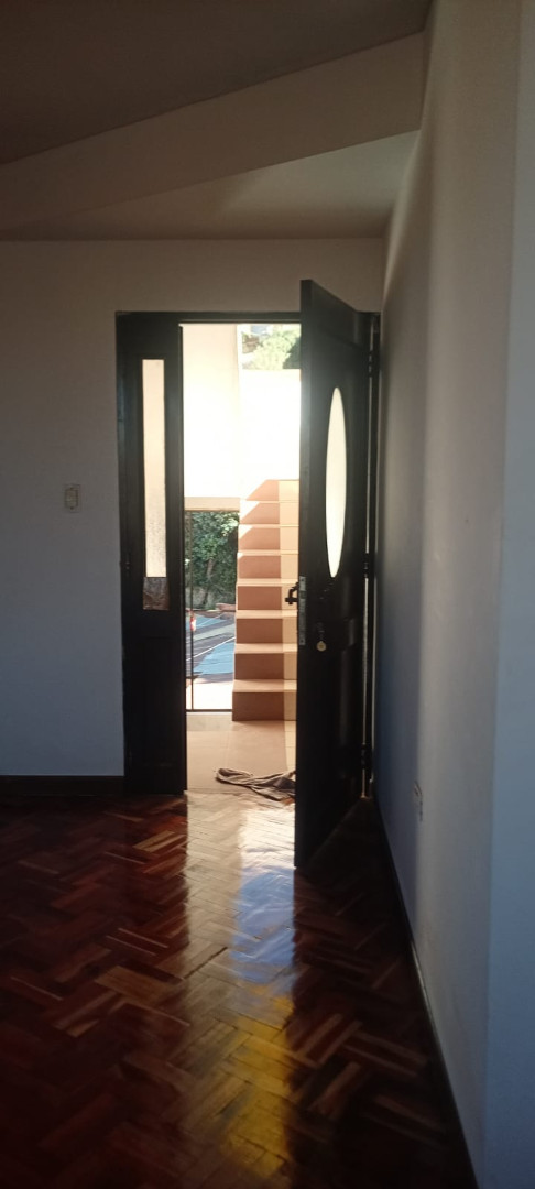 En Alquiler a Bs 1,800 Foto 8