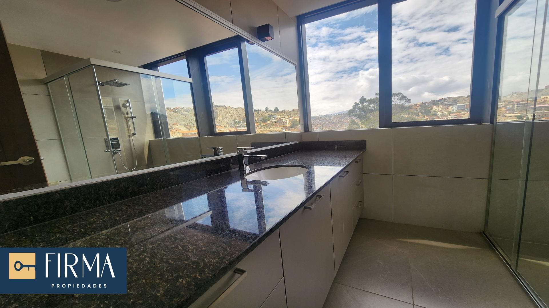 Departamento en VentaDEPARTAMENTO DE LUJO A ESTRENAR CON BALCON EN VENTA, OBRAJES 3 dormitorios 4 baños 1 parqueos Foto 11