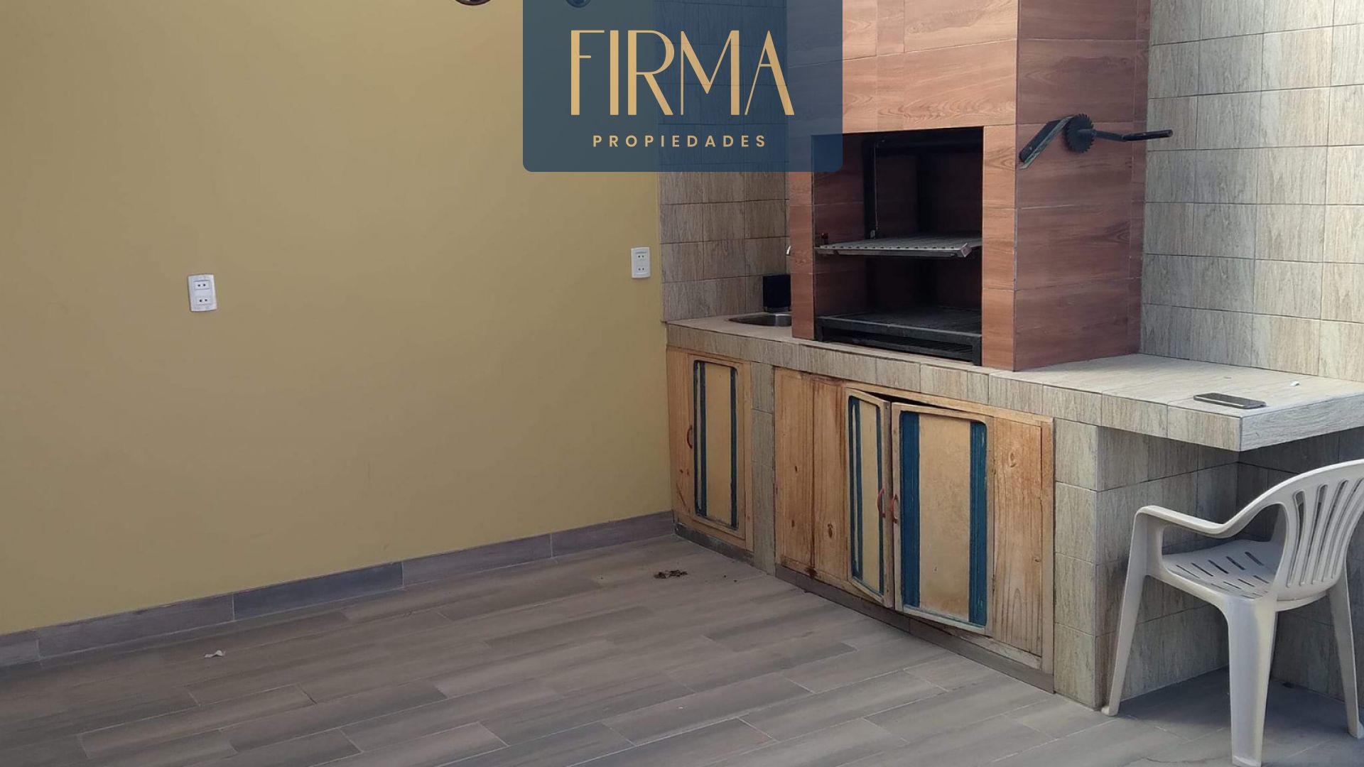 Casa en Calacoto en La Paz 9 dormitorios 7 baños 4 parqueos Foto 6