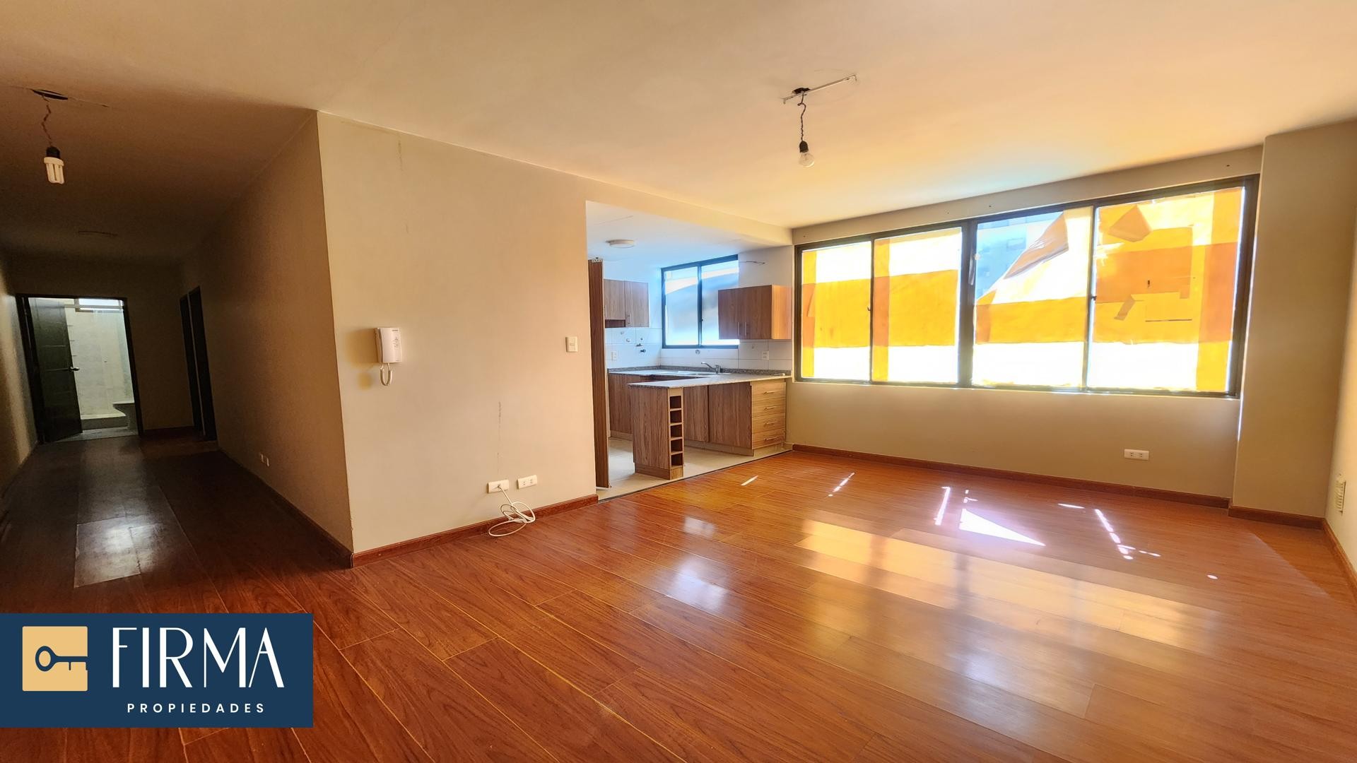 Departamento en VentaDEPARTAMENTO EN VENTA, ACHUMANI 2 dormitorios 1 baños 1 parqueos Foto 10
